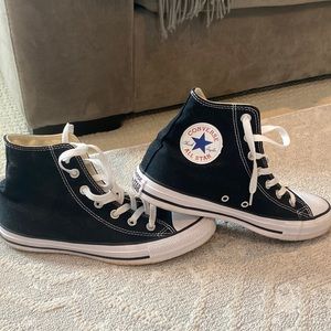 Converse - women size 8